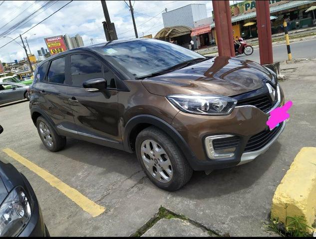 Carro, Captur Zen 16A , 30.000 km, conservado - Foto 4