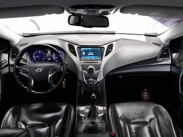 HYUNDAI AZERA 3.0 MPFI GLS V6 24V 2014 - Foto 4