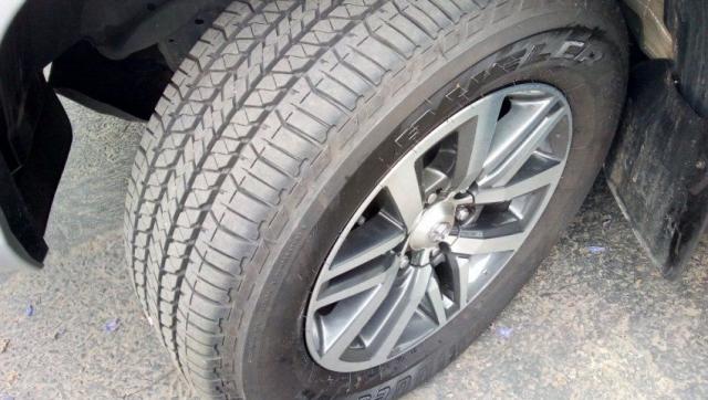 TOYOTA HILUX CD SRX 4X4 2.8 TB AT Prata 2017/2018 - Foto 15