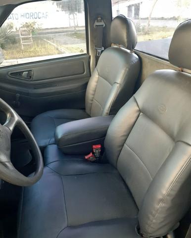 Vendo S10 2005 - Turbo Diesel - 4x2 - Foto 3