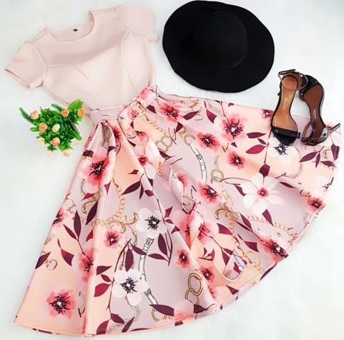 Vendo vestidos midi Godê tenho outras estampas - Foto 2