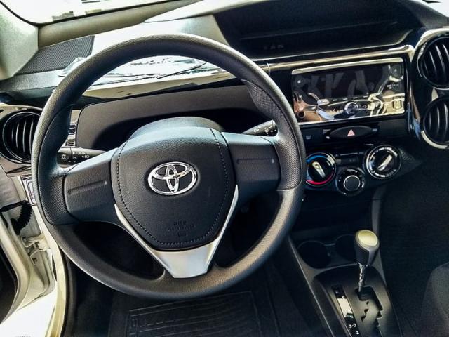 TOYOTA ETIOS HATCH X 13L AT 19/20 - Foto 8