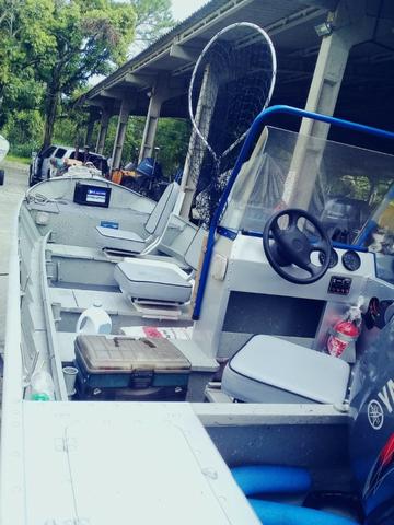 Barco Zé do Paixão 6m, motor Yamaha 40hp, 2013, carreta de encalhe, sonar Garmin - Foto 2