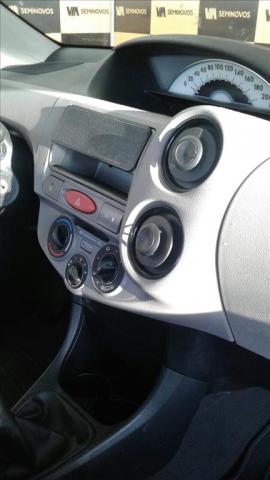 TOYOTA ETIOS 1.3 16V FLEX 4P MANUAL - Foto 9