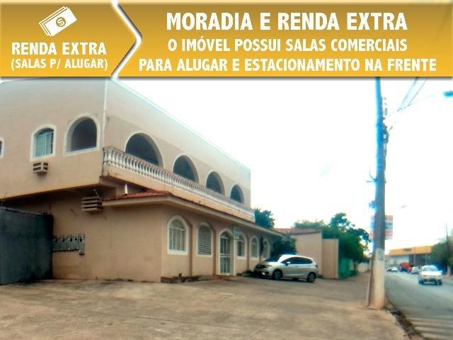 Ponto Comercial em Cuiabá Casa com Salas Comerciais - Sobrado