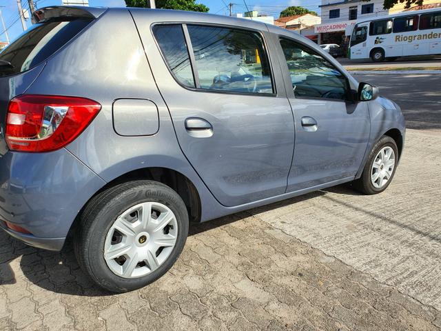 Sandero 2016 expression 1.6 - Foto 4