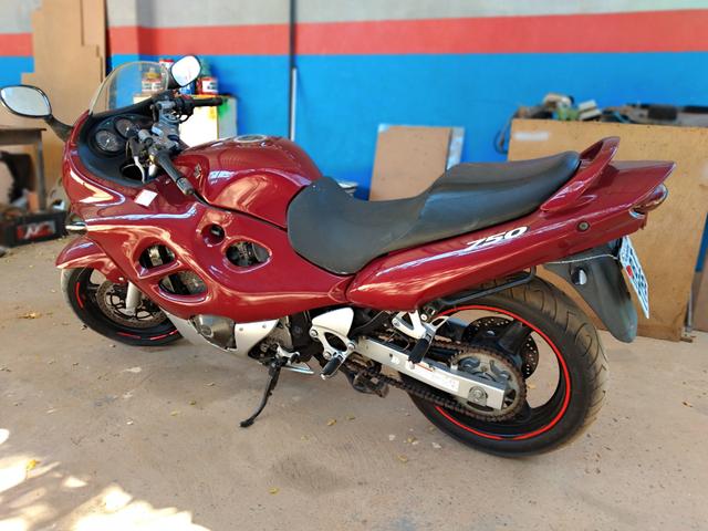 Suzuki gsxf 750 - Foto 7