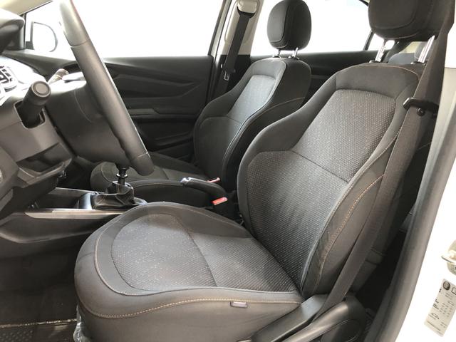 Ônix 2014 Lt ,único dono , excelente estado - Foto 6