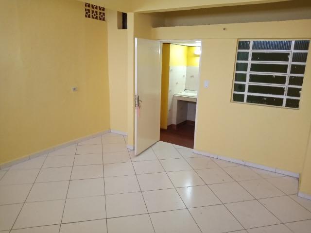Aluguel de Quarto e Cozinha - Foto 6