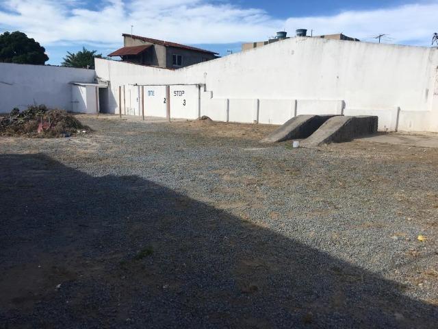 Terreno 20x30 600m² ao lado da Av. Fernandes Lima, lado do Extra e Wallmart na Gruta - Foto 2