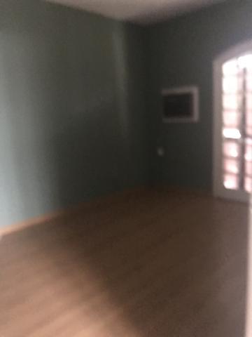 Apto central em condomínio fechado - Foto 20