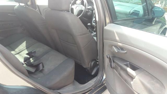 Fiat Punto ELX 1.4 Flex 2009/2010 - Foto 11