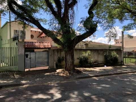 Aluga-se casa direto com o proprietário e com excelente localização!! - Foto 13