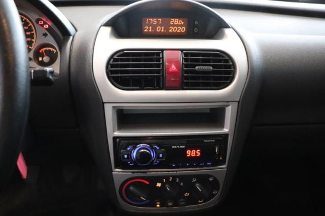 CORSA 1.4 MPFI PREMIUM SEDAN 8V FLEX 4P MANUAL - Foto 9