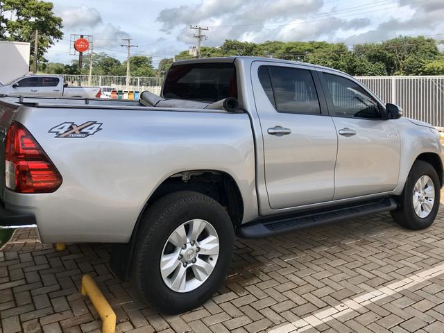 Hilux SRV 2017/2018 IMPECÁVEL - Foto 7