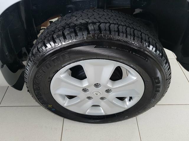 Duster dynamique 2.0 aut 2016 carro de único dono muito conservado - Foto 9