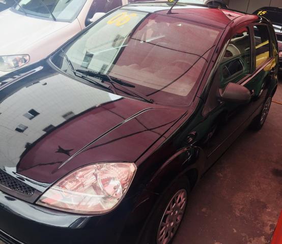 Fiesta 1.0 Flex 4ptas 2006 - Completo, carro bem conservado!