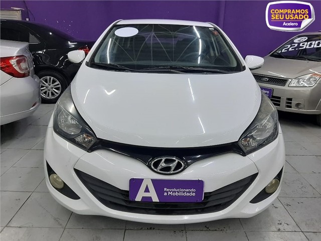 HYUNDAI HB20S 2015 1.6 COMFORT PLUS 16V FLEX 4P MANUAL