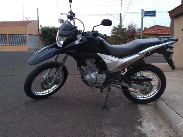 HONDA BROS 160 ENTRADA + PARCELAS