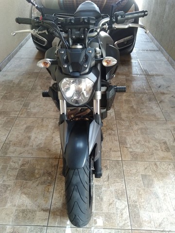 YAMAHA MT07