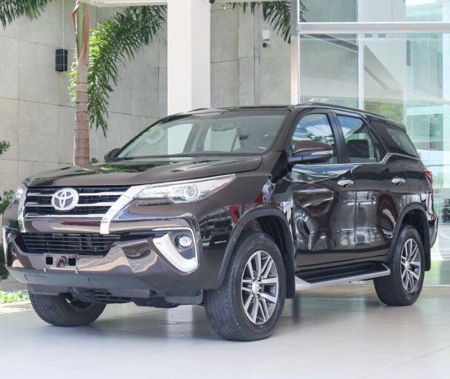 HILUX SW4 SRX 4X4 2.8 ANO 2018