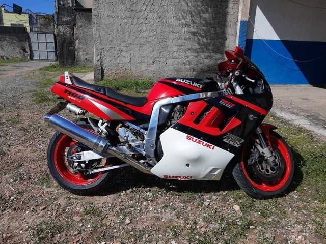 VENDO OU TROCO ESTA MOTO