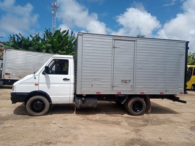 VENDO IVECO DAILY 2001