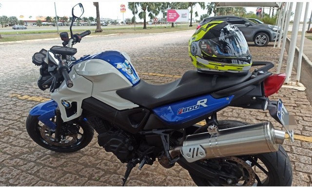 BMW. F800 R. 2013. KM. 33.000. .*** FINANCIA PARCELA