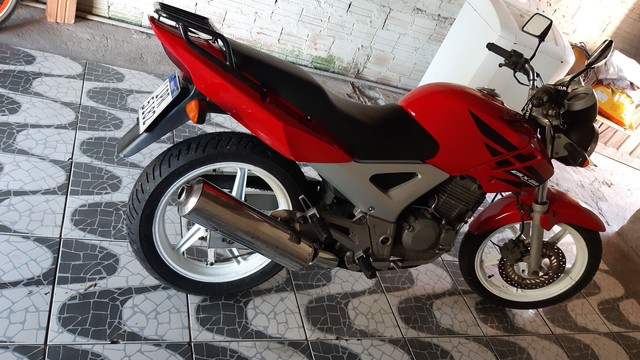 Vendo : twister 2008 2008 17.500 Km