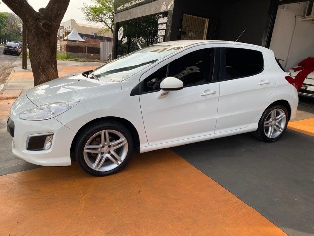PEUGEOT 308 2013