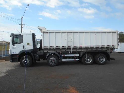 CAMINHÃO VOLKSWAGEN