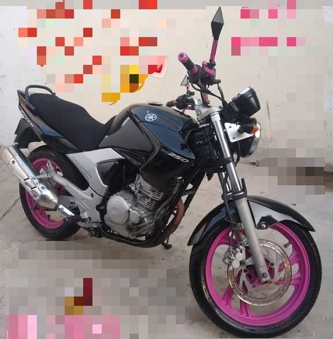 YAMAHA FAZER 250