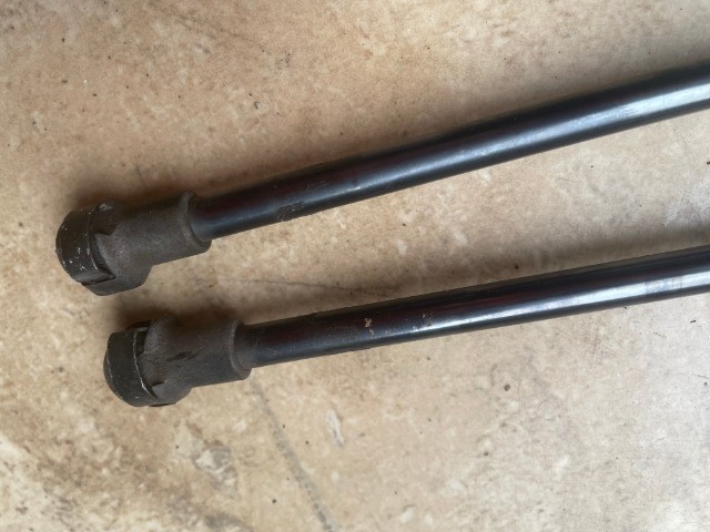 par amortecedor tampa traseira fiat punto original - Foto 4