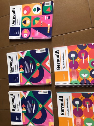 Livros Bernoulli e apostilas - Foto 3