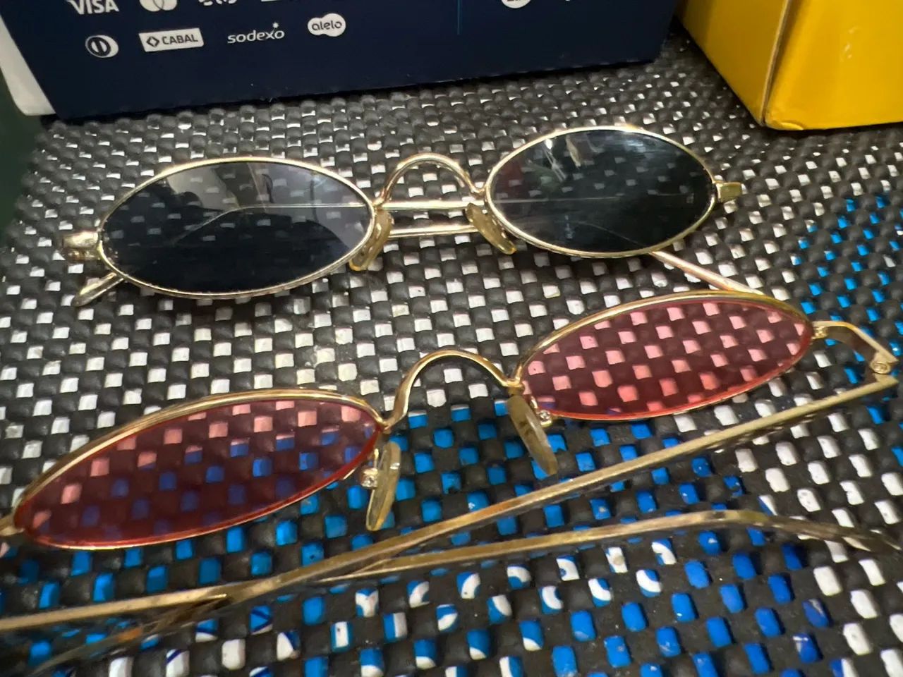 2 óculos retangular por 40 reais - Foto 3