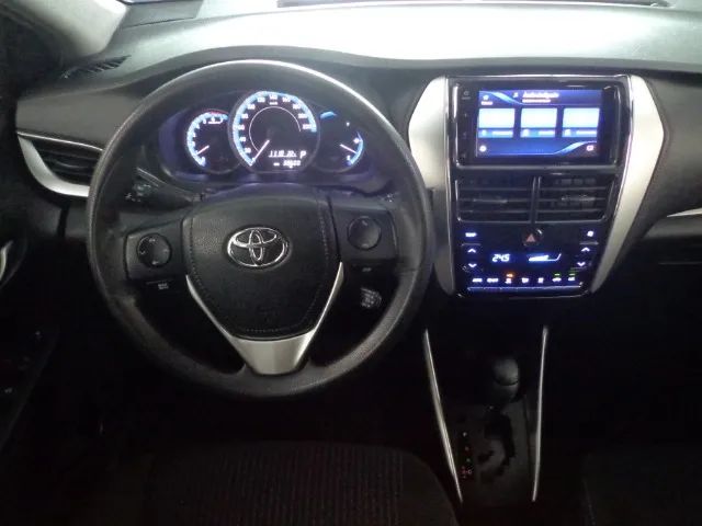 Yaris Sedan 1.5, 2021, Automatico, hiper novo - Foto 10