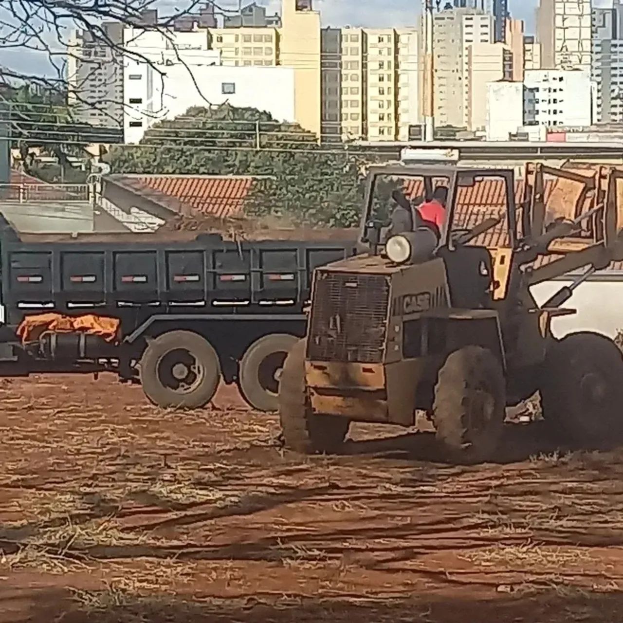 Limpeza de terreno e demolição  - Foto 3