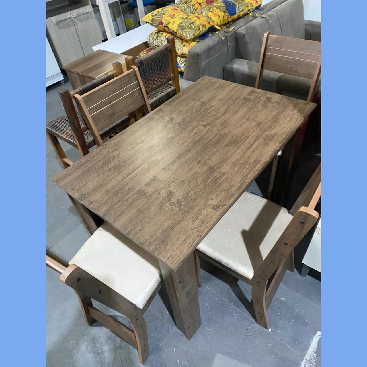  Mesa com 4 cadeiras mdf - parcelo e entrego 