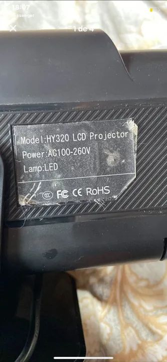 Vende-se Projetor HY320  - Foto 2