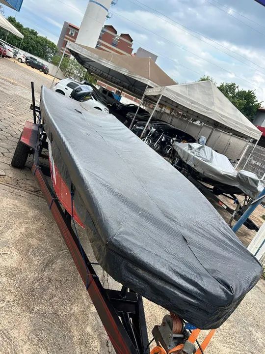 Vendo kit de pesca (barco motor carreta motor elétrico)