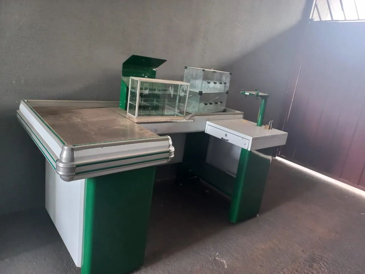 Caixa de Supermercado Completa