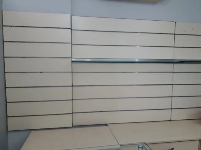 Painéis em MDF para Vitrine de Loja ou Comércio