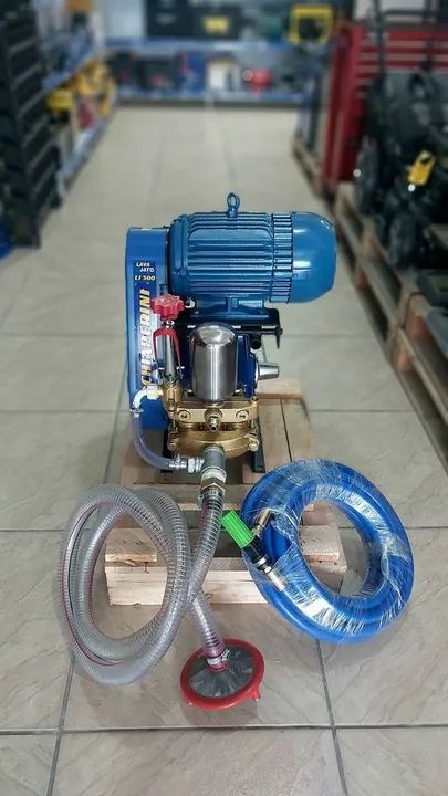 Lavadora Industrial Lava Jato LJ500 Motor WEG 5HP Trifásico 220/380V com Mangueira 10 Chia - Foto 5