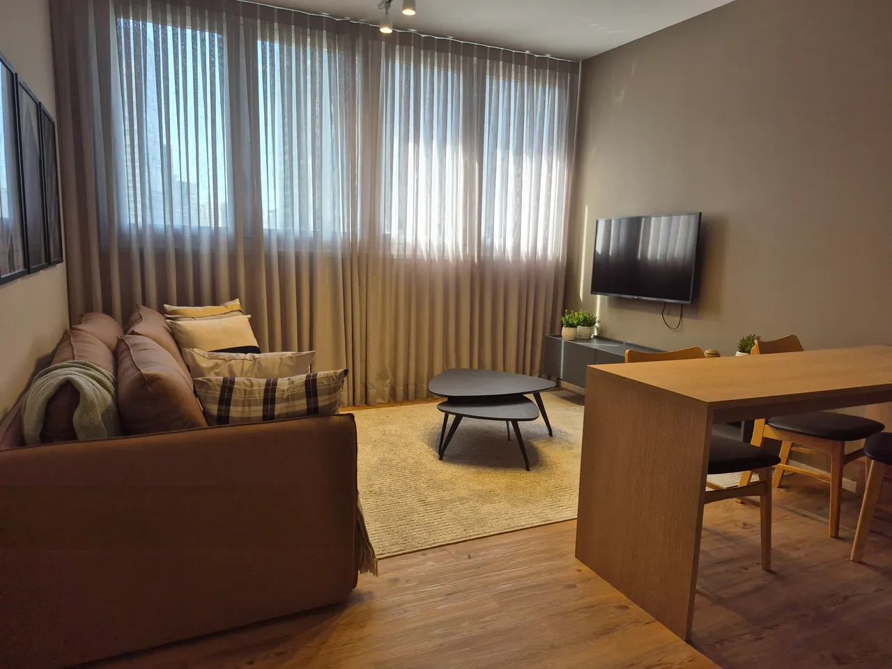 Apartamento mobiliado para aluguel e venda possui 38 m2 com 1 quarto