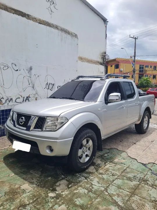 Frontier 2013 LE 4X4 AUTOMÁTICO