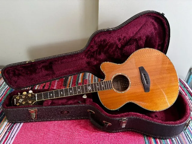 VIOLAO YAMAHA CPX900 - JUMBO