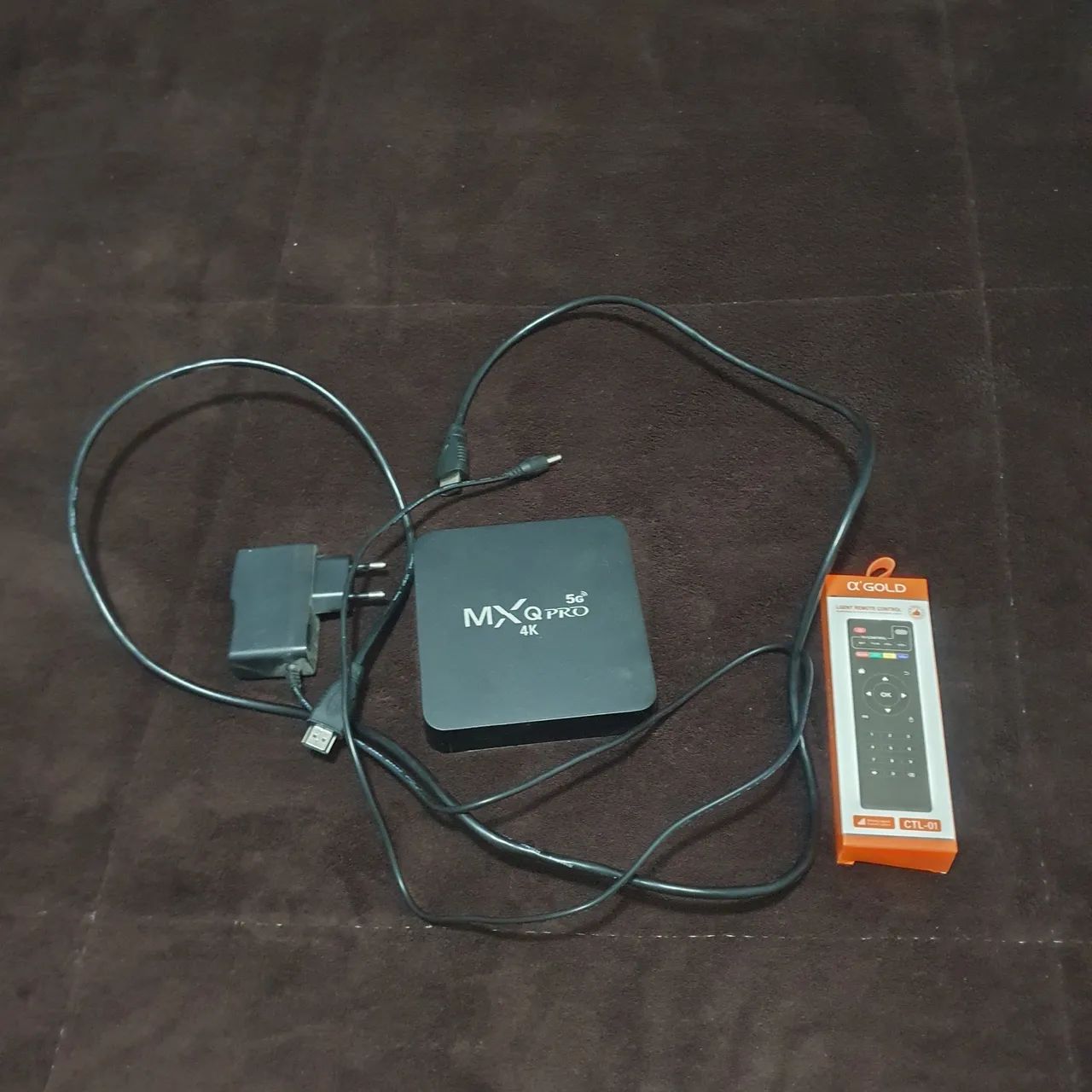 Box tv 5g + controle novo 