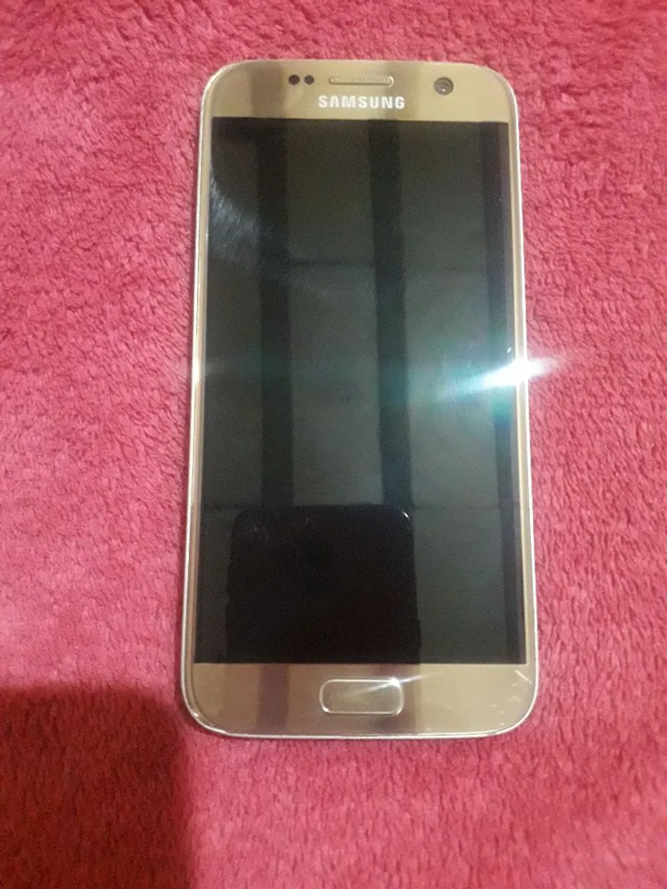 Samsung Galaxy S7 + Samsung Galaxy J6