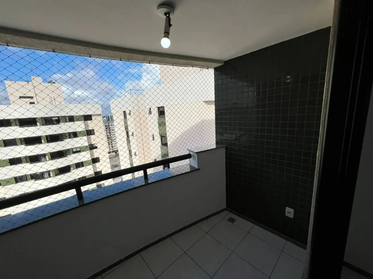 Apartamento Padrão no Alameda Verdejar - Luzia  com 115m² ,3 quartos ,1 suites ,3 banheiro