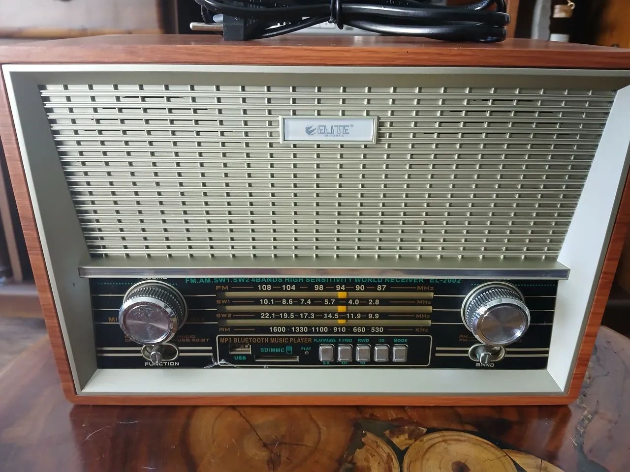 Radio Elite semi novo